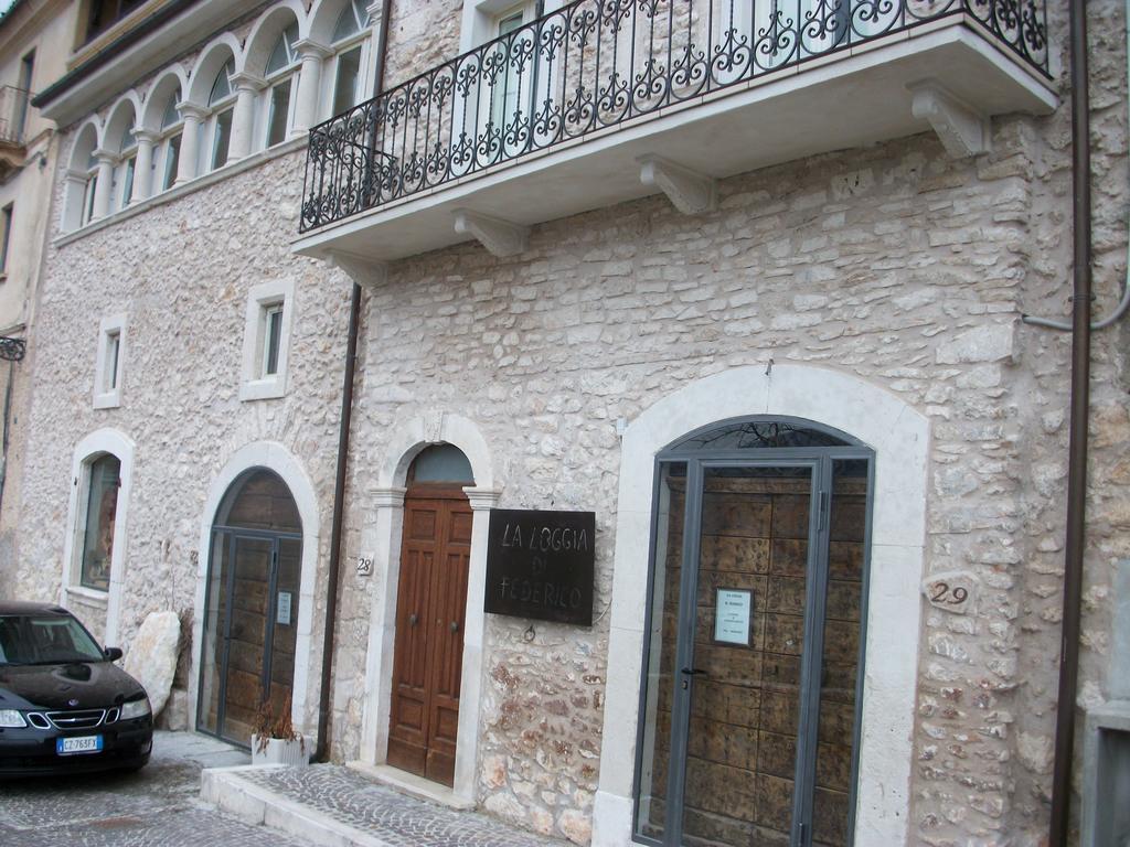 מלון Navelli La Loggia Di Federico מראה חיצוני תמונה